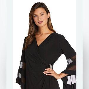 Womens NWT R&M Richards Kimona Sleeve‎ Black V-Neck Dark Top Shirt